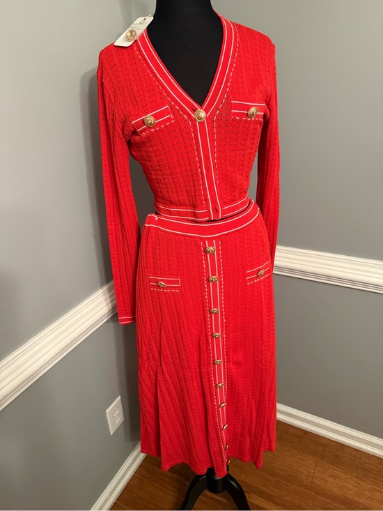 Dresses & Skirts - 2 piece cardigan sweater set!